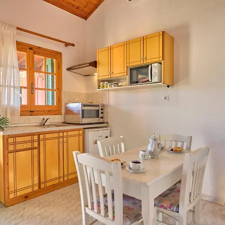 Georgia Apartman Szidári